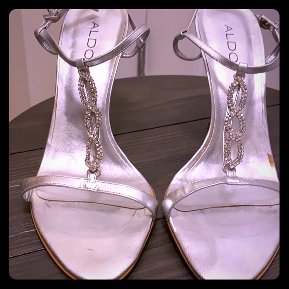 Aldo Nicoline Silver Sandals-Size 41B